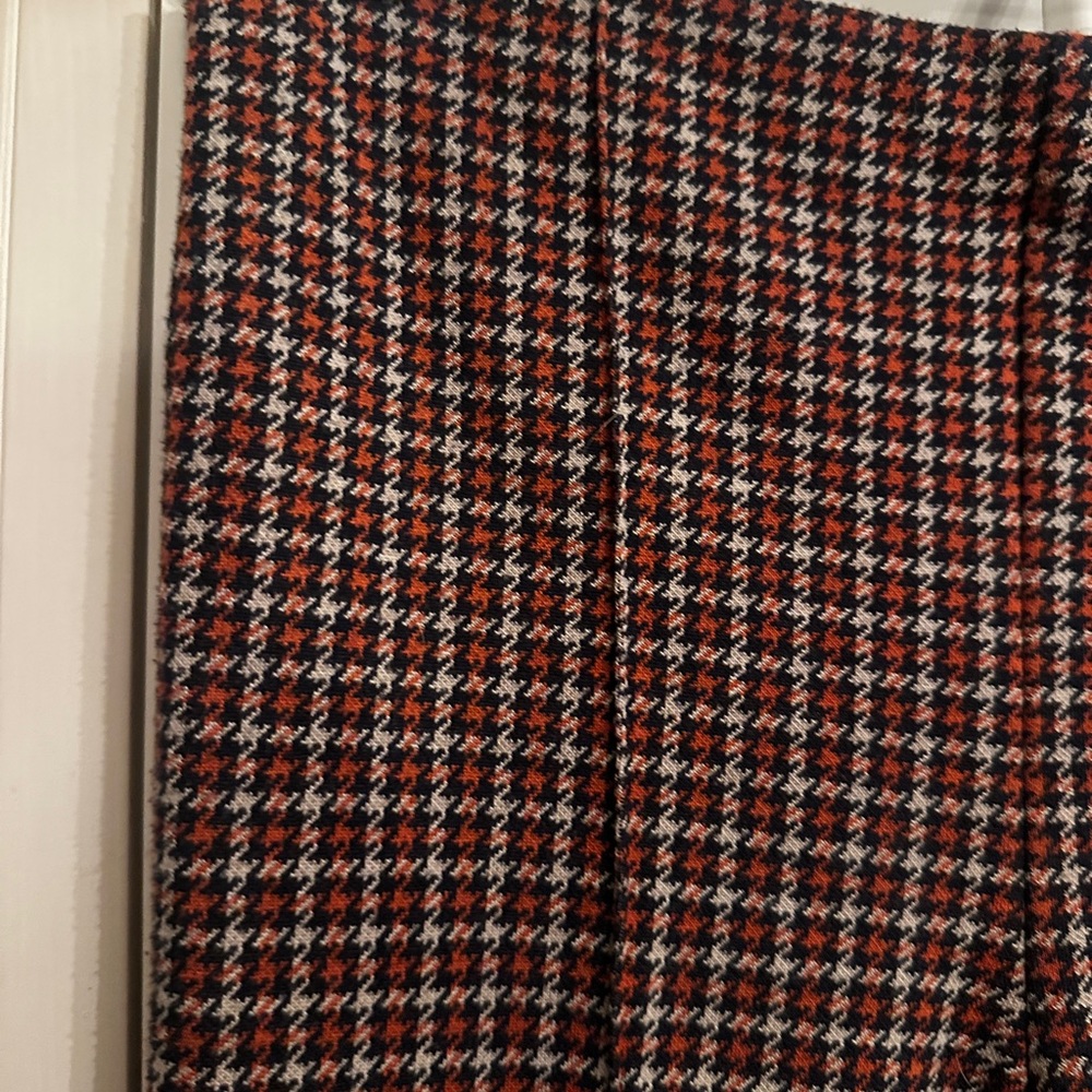 Anthropologie Maeve red and brown plaid houndstooth trouser pants ✨